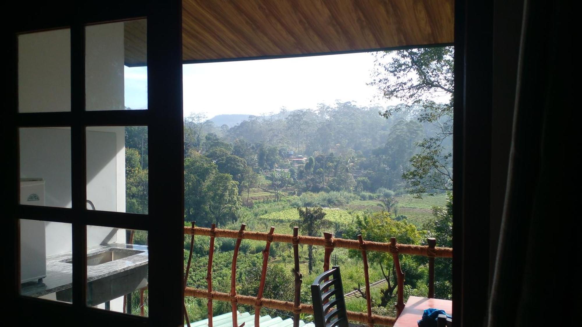 Ella Breeze Homestay Bagian luar foto