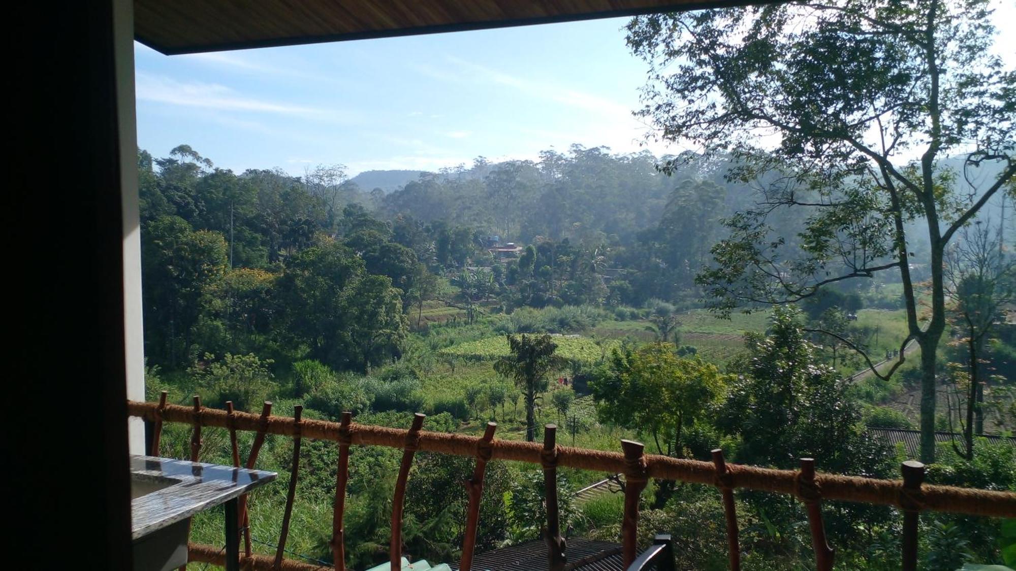 Ella Breeze Homestay Bagian luar foto