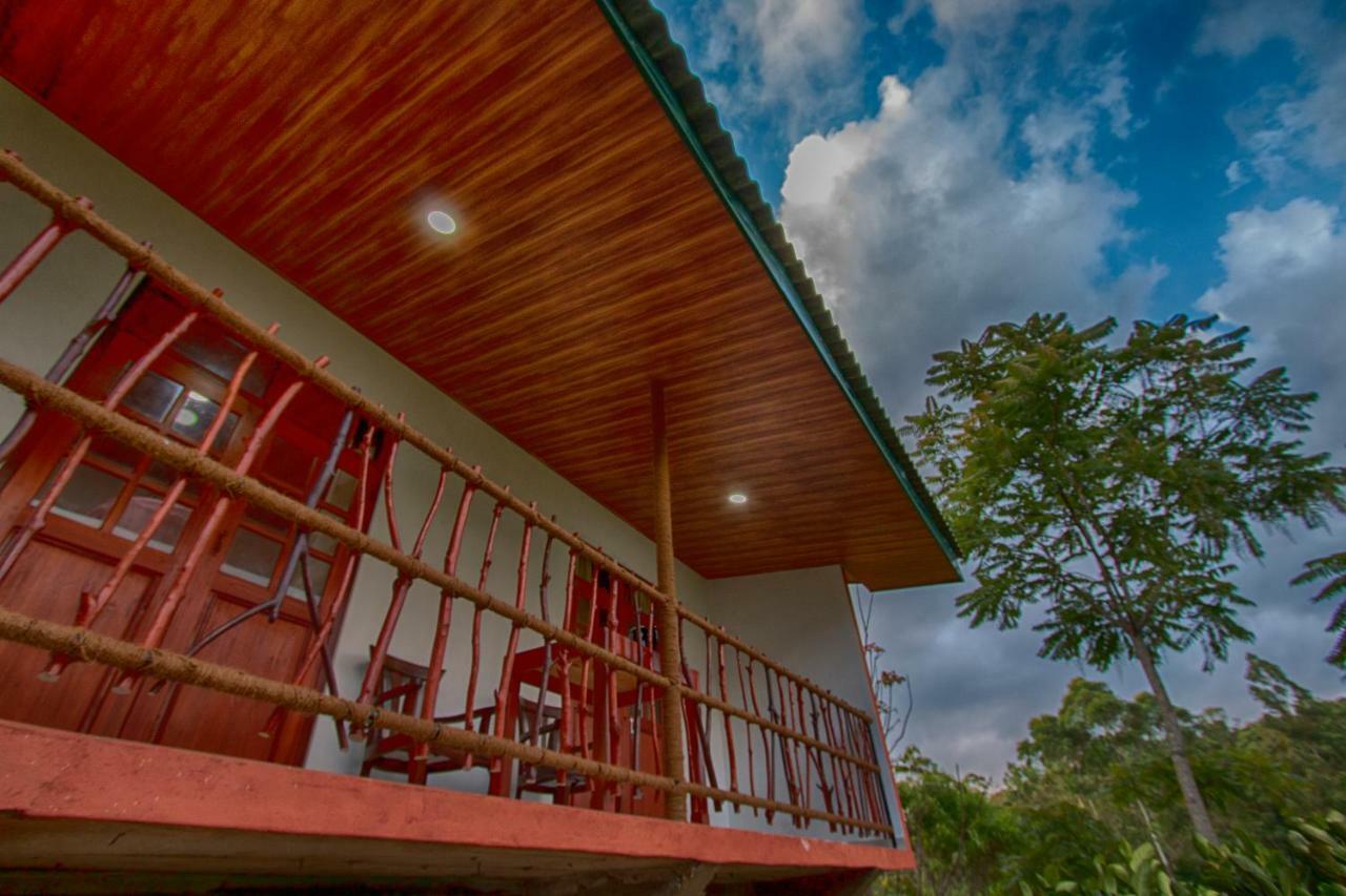 Ella Breeze Homestay Bagian luar foto