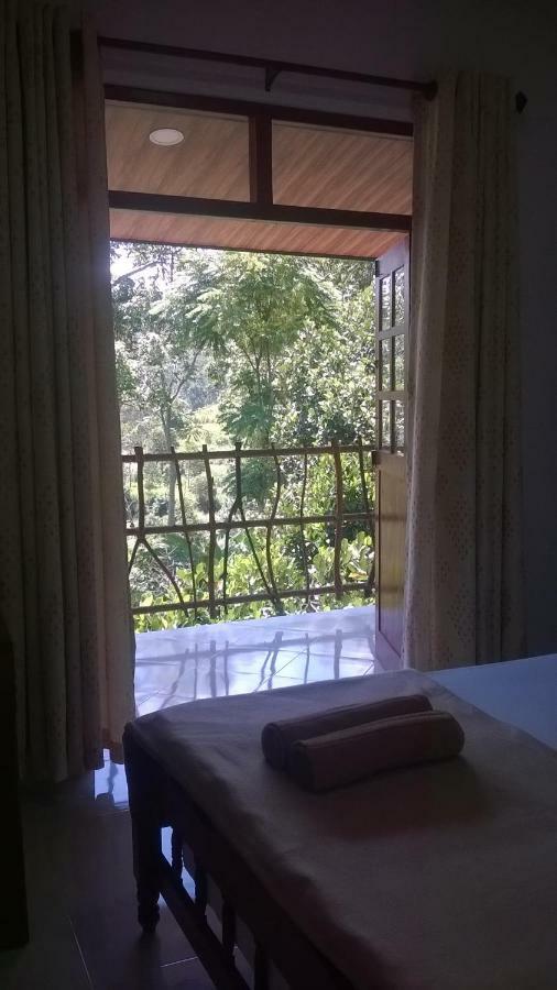 Ella Breeze Homestay Bagian luar foto